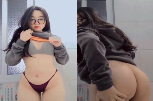 Cô gái kính cận gợi cảm với vòng 1 đầy đặn cuốn hút ham muốn